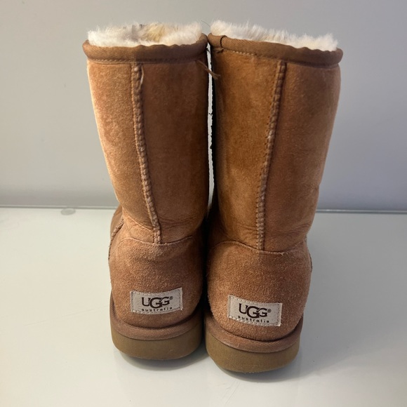 Women’s uggs size 11 - Picture 4 of 9